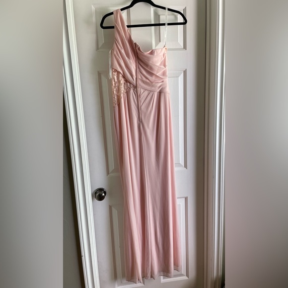 David’s Bridal Petal Bridesmaids Dress Size:10 - Picture 4 of 5